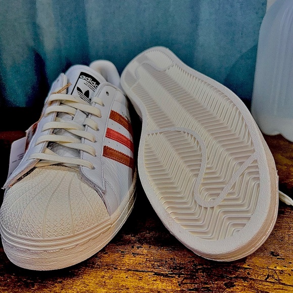 Adidas Original Superstars main image 4
